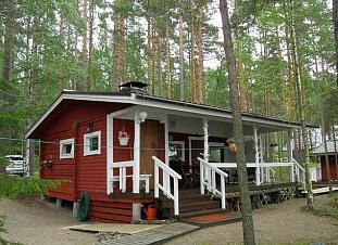 Деревянная дача с сауной в дачном поселке на берегу озера Niskajärvi - код 45743