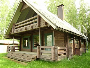 Дача на озере Suuri Vehkajärvi с большим участком - код 48397